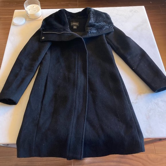 Club Monaco black wool Rocio coat / jacket, funnel neck, faux fur collar 2 looks - Picture 7 of 12